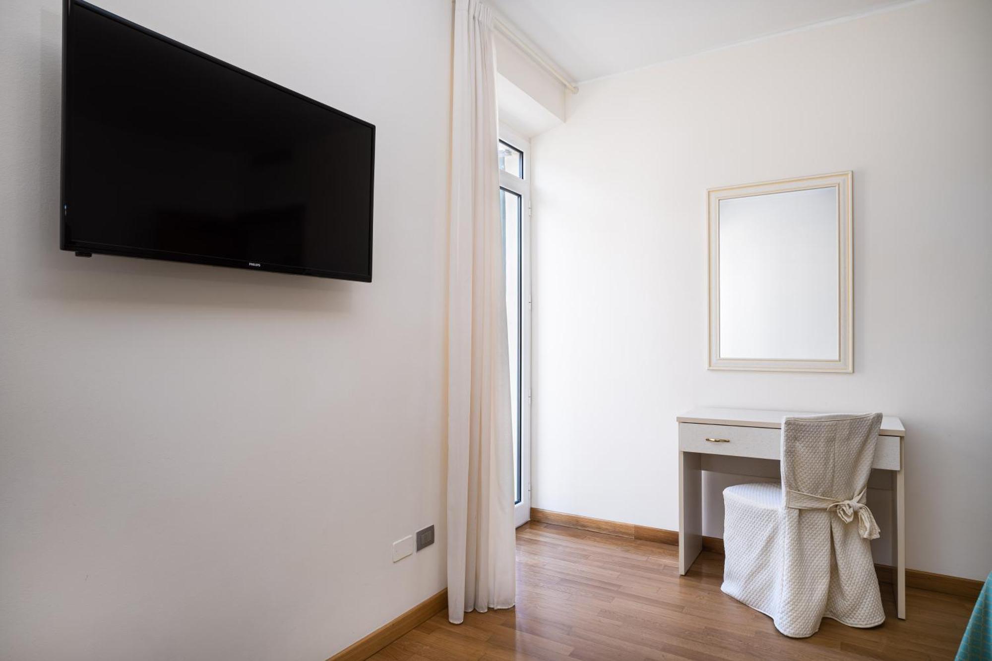 Lido Resort Finale Ligure Eksteriør bilde